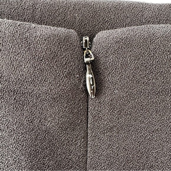 Talbots pencil skirt in 💯  wool, fully lined - Picture 8 of 11